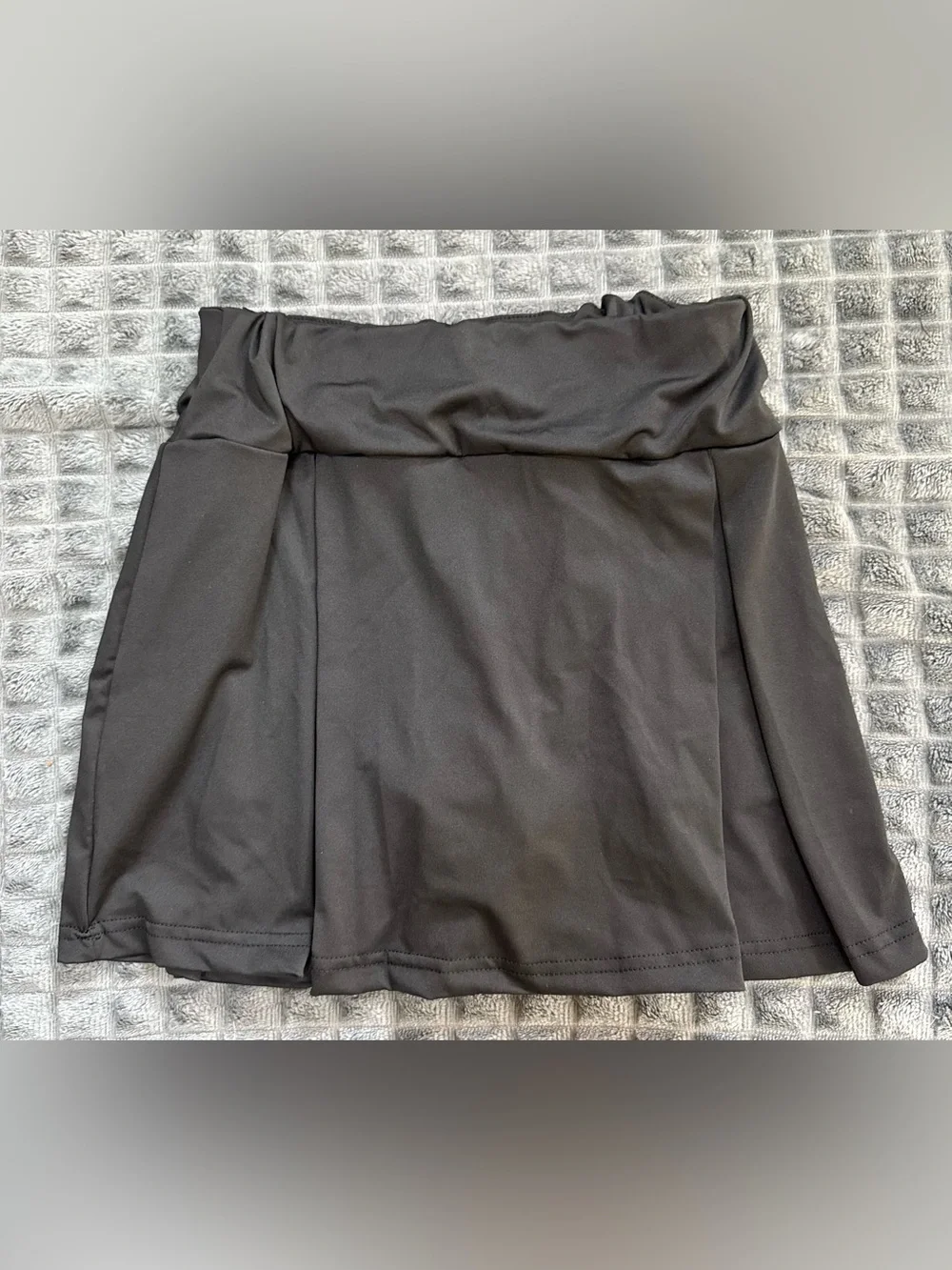 2/$20 NWOT Women's Small Black Athletic Tennis Skirt with Built in Shorts (B3)